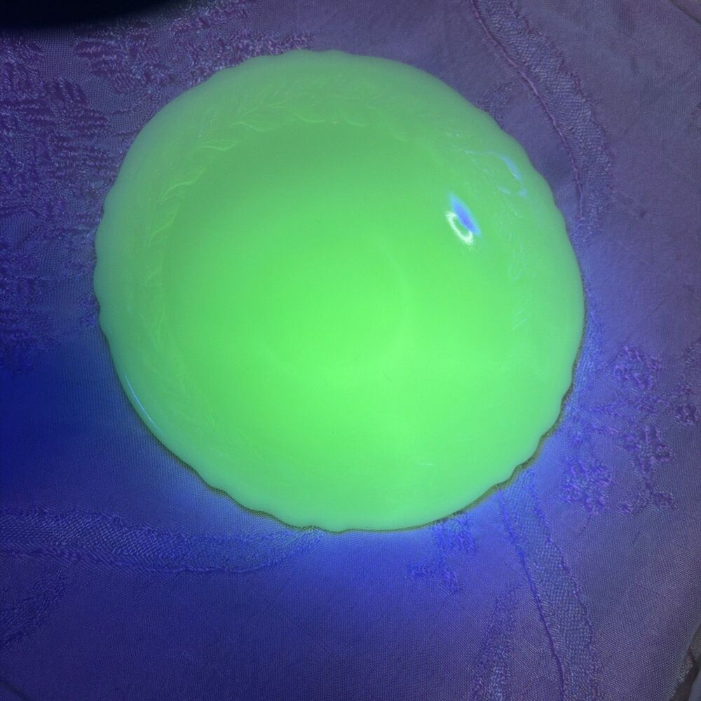 Vintage McKee Jadeite 6" Uranium Glass Laurel Pattern Teacup Saucer Heavy Glow